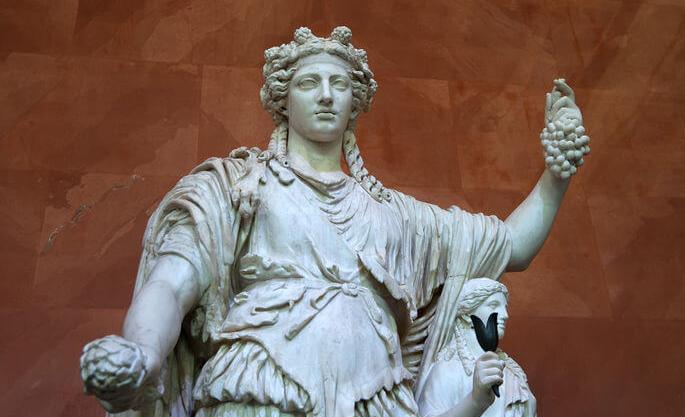 Vino dei romani: statua di Bacco, dio del vino per i romani